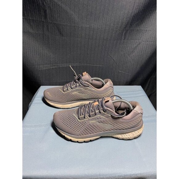 Brooks Shoes Brooks Ghost 2 123051b086 Grey Womens Running Shoes